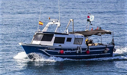 pescaturismespain.cat excursions en vaixell a Vinaroz amb Jovens