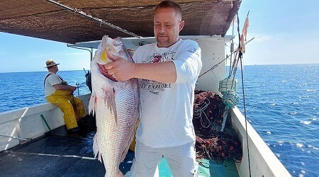 Excursions de pesca turisme a cantabria amb Pescaturisme